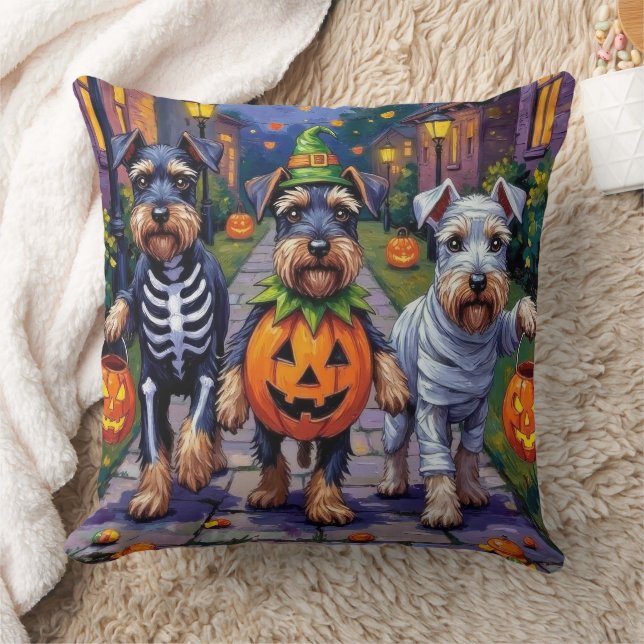 Schnauzer snoep vragen in Halloween kostuums Kussen (Deken)