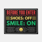 Schoenen uit, positiviteit in - Good Vibes Welkom Deurmat (Voorkant)