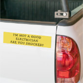 Schokkend Nieuws - Slechte Elektriker Straf Bumpersticker (Op Truck)