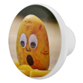 SCHOKKERIGE AARDAPPEL KERAMISCHE KNOP (Rechts)
