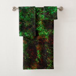 Schommeling van donkere vlekken op een grove groen bad handdoek