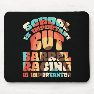 School is belangrijk, maar echt racen is belangrij muismat