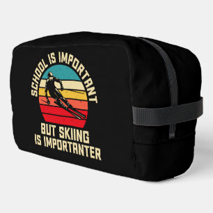 School is belangrijk, maar skiën is belangrijker toilettasje