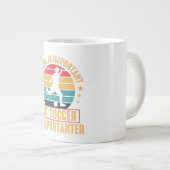 School is belangrijk maar voetbal is belangrijker  grote koffiekop (Voorkant rechts)