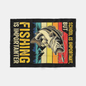 School Is Imrtant But Fishing Is Imrtanter Fish B  Fleece Deken (Voorkant (Horizontaal))
