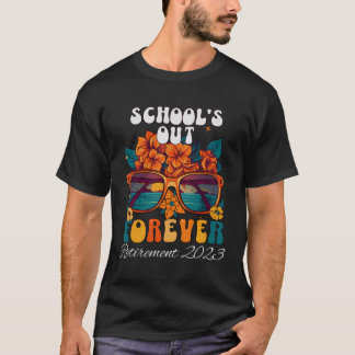 School is uit voor eeuwig pensioen klas van 2023 l t-shirt