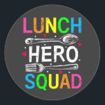 School Lunch Hero Squad Cafeteria Workers Ronde Sticker<br><div class="desc">School Lunch Hero Squad Funny Cafeteria Workers ontwerpen Classic Round Sticker Classic Collectie.</div>