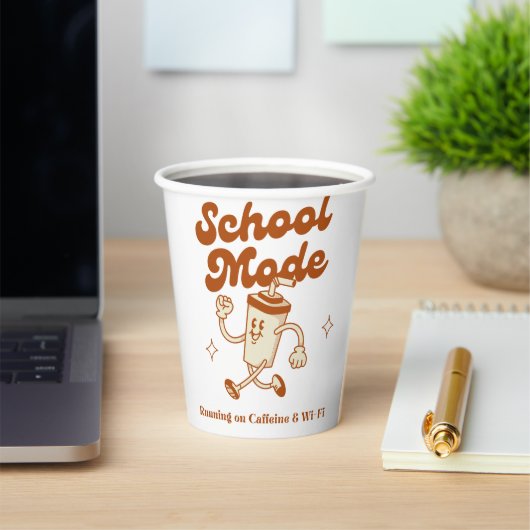 School Mode: Hardlopen op cafeïne & Wi-Fi – Mok Papieren Bekers (Insitu)