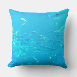 School of Fish in Ocean Kussen