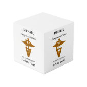 School Veterinair Witte Jas Ceremonie Kubus (Achter hoekig)