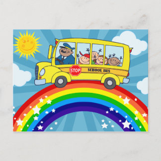 Schoolbus die op een regenboog rijdt briefkaart