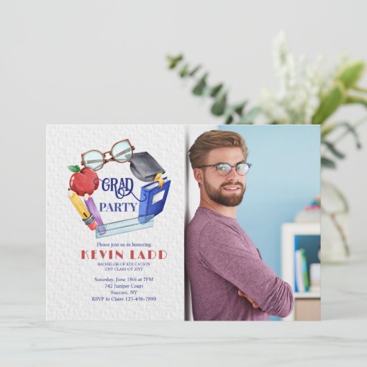 Schoolleraar Afstuderen Fotouitnodiging Kaart (Staand voorkant)