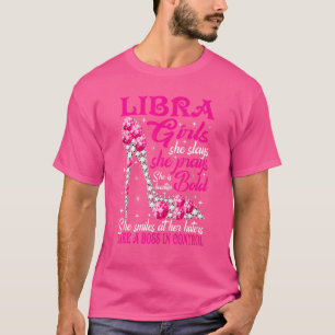 Schoolmeisje als een bus in diamantschoenen t-shirt