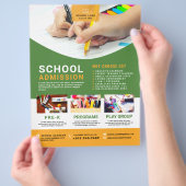 Schooltoelating van kind Voeg fotoadvertentie in Flyer (Hand)