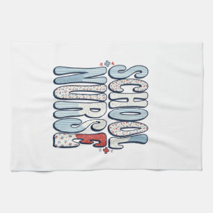 Schoolverpleegster Vintage Bloem Typography Shirt Theedoek