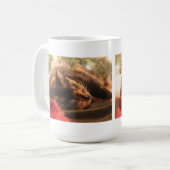 Schoon Kalico Kat Slapend onder Kerstboom Koffiemok (Voorkant links)