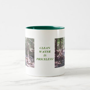 Schoon Water Is Priceloos! Tweekleurige Koffiemok