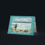 SCHOONBROER Happy Birthday Man en oceaangolven Kaart<br><div class="desc">This card with a man looking out at the ocean waves is a birthday card with an upbeat and inspirational theme. Inside text is totally customizable. To see more of this design,  type in,  or cut and past into Zazzle's search box: jaclinart birthday man ocean wave</div>