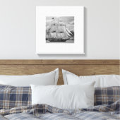 Schooner voor zwarte witzeilschepen canvas afdruk (Insitu (Slaapkamer))