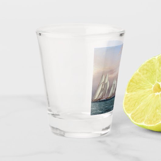Schooners Dreadnought en Columbia 1870 Shot Glas (Links)