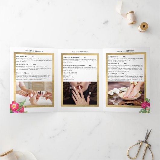 Schoonheid Bloemen Nagelsalon Witte brochure Drieluik Kaart (Binnen)