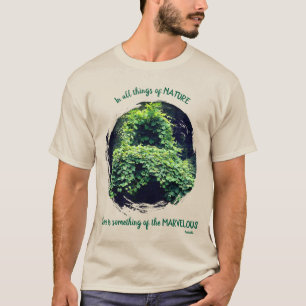 Schoonheid in de natuur Klimplanten Inspirerende q T-shirt