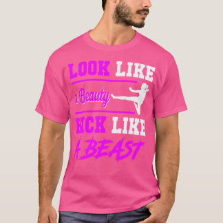 Schoonheidskick als een beas-kickboksen t-shirt