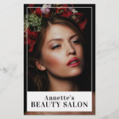 Schoonheidsmeisjesmodel Flyer (Voorkant)