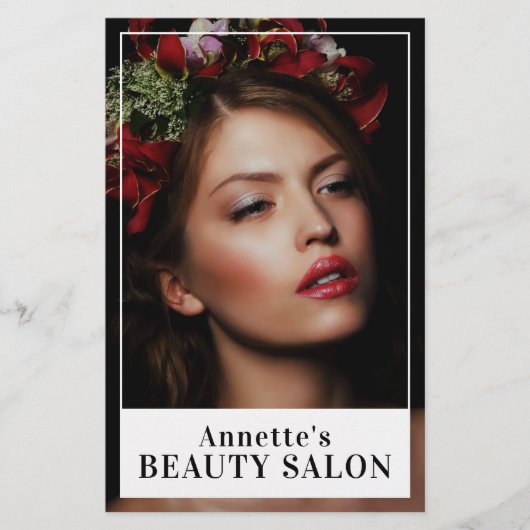 Schoonheidsmeisjesmodel Flyer (Voorkant)