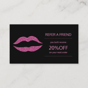 Schoonheidsproducten distributeur roze lippen door aanbevelingskaartje