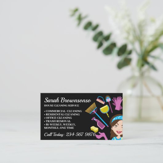 Schoonmaakdienst Schoonmaakster Cartoon Dienstmeid Visitekaartje (Staand voorkant)
