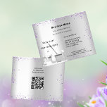 Schoonmaakdienst zilverviolet glitterstof QR Flyer<br><div class="desc">Een elegante en glamoureuze schoonmaakmachine op een faux zilveren metalen achtergrond,  versierd met violet faux glitter stof aan de voorzijde en reinigingsapparatuur. Personaliseer en voeg Jouw naam,  de info van het tekstcontact toe. Voeg je eigen QR-code toe aan je webadres op de achterzijde:</div>