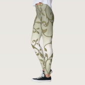 Schoonmaakeffect met schopende olijfbladeren leggings (Links)
