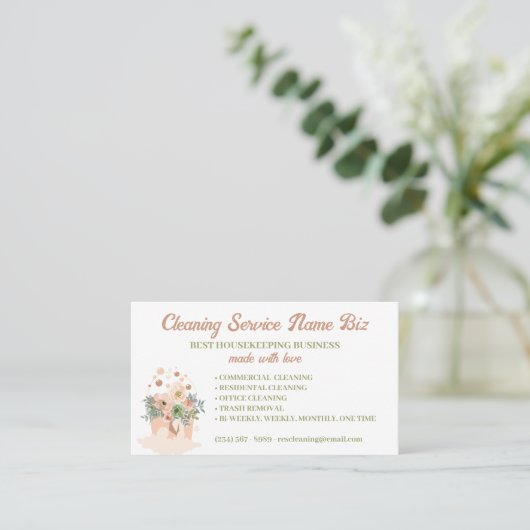 Schoonmaakservice Blush Pink Floral Janitorial Visitekaartje (Staand voorkant)