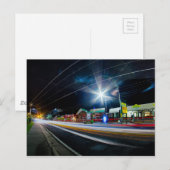 Schoorsteenrots kleine stad in de buurt van Lake L Briefkaart (Voorkant / Achterkant)