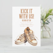 Schop het met ons verjaardagsfeestje uitnodigen kaart (Staand voorkant)