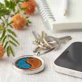 Schorpioen en houtox sleutelhanger (Zijkant)