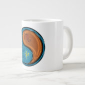 Schorpioen & Houten Aap Grote Koffiekop (Voorkant rechts)