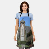 Schort met kloktower-over-zand (Gedragen)