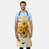 Schort met zonnebloemen (Gedragen)