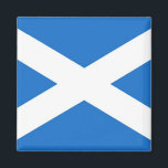 Schotland Magneet<br><div class="desc">Illustratie van de blauwe en witte vlag van Schotland. Afbeelding beschikbaar op verschillende geschenken en producten. Magneten.</div>
