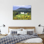 Schotland, Tayside, Blair Castle. In een smarald Canvas Afdruk (Insitu (Slaapkamer))