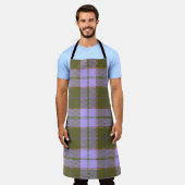 Schots naadloos Pa met groene en Paarse tartan Schort (Gedragen)