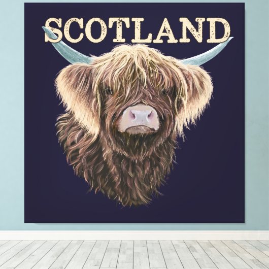 Schotse Hoogland Koe met Schotland Slogan Canvas Afdruk (Insitu (Houten vloer))
