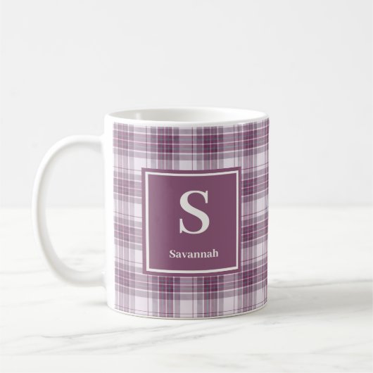 Schotse Mauve Heritage Plaid Monogram Koffiemok (Links)