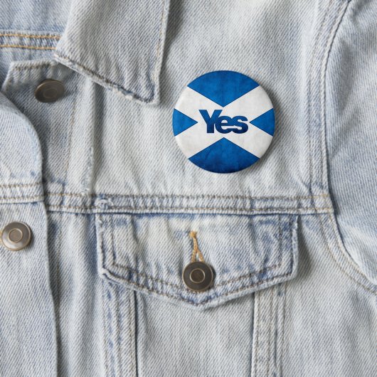 Schotse onafhankelijkheid - Saltire Yes Badge Ronde Button 5,7 Cm (In situ)