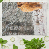 Schotse Schotse hoerse koe in de sneeuw Theedoek (Gevouwen)