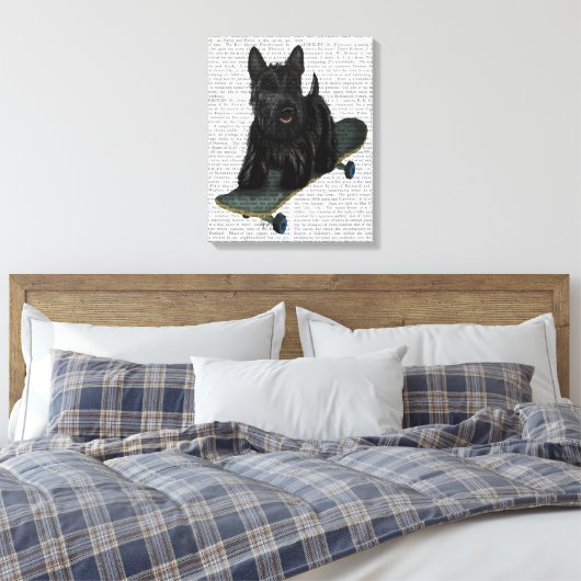 Schotse Terrier en Skateboard Canvas Afdruk (Insitu (Slaapkamer))