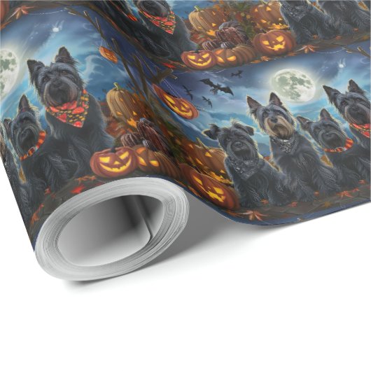 Schotse terriër Halloween Spooky Cadeaupapier (Rol Hoek)