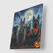 Schotse terriër Halloween Spooky Vierkante Klok (Hoek)